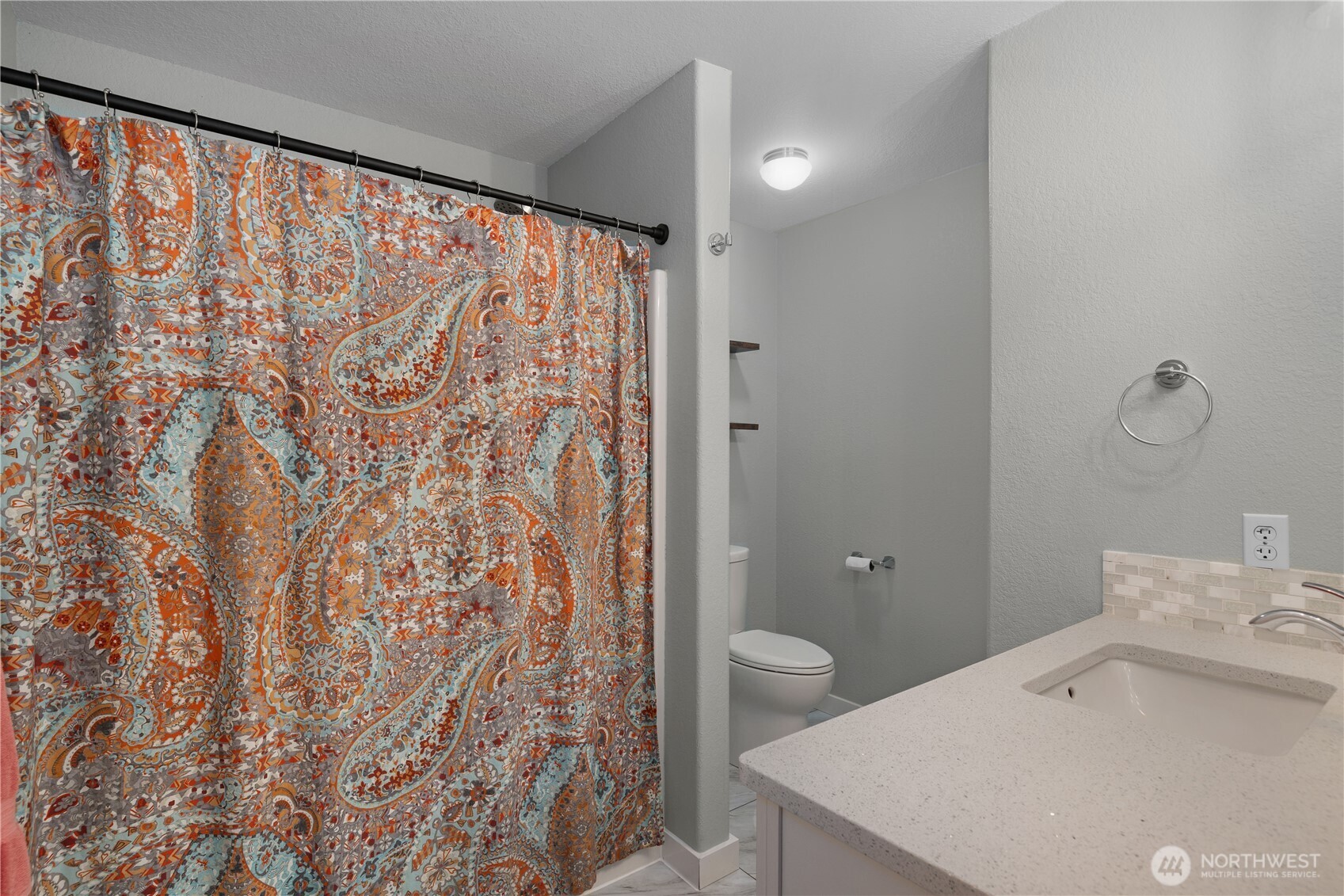 8434 Baird Road NE, Olympia, WA 98516