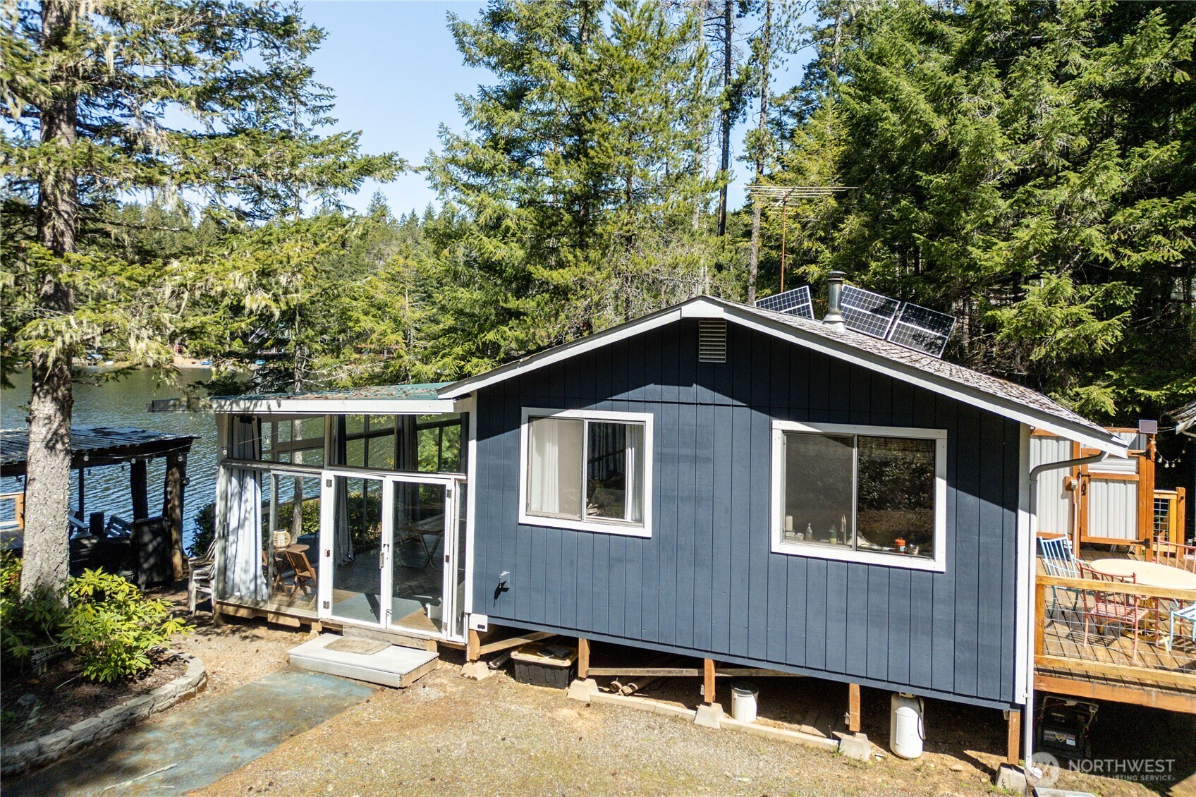 3 NE Wildberry Lake Drive , Tahuya, WA 98588