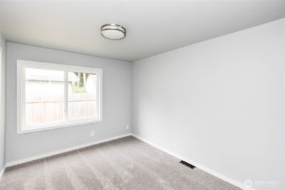 20517 31st Drive SE, Bothell, WA 98012 - Photo 19