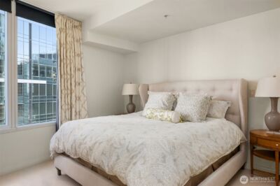 10700 NE 4th Street #2202, Bellevue, WA 98004 - Photo 20