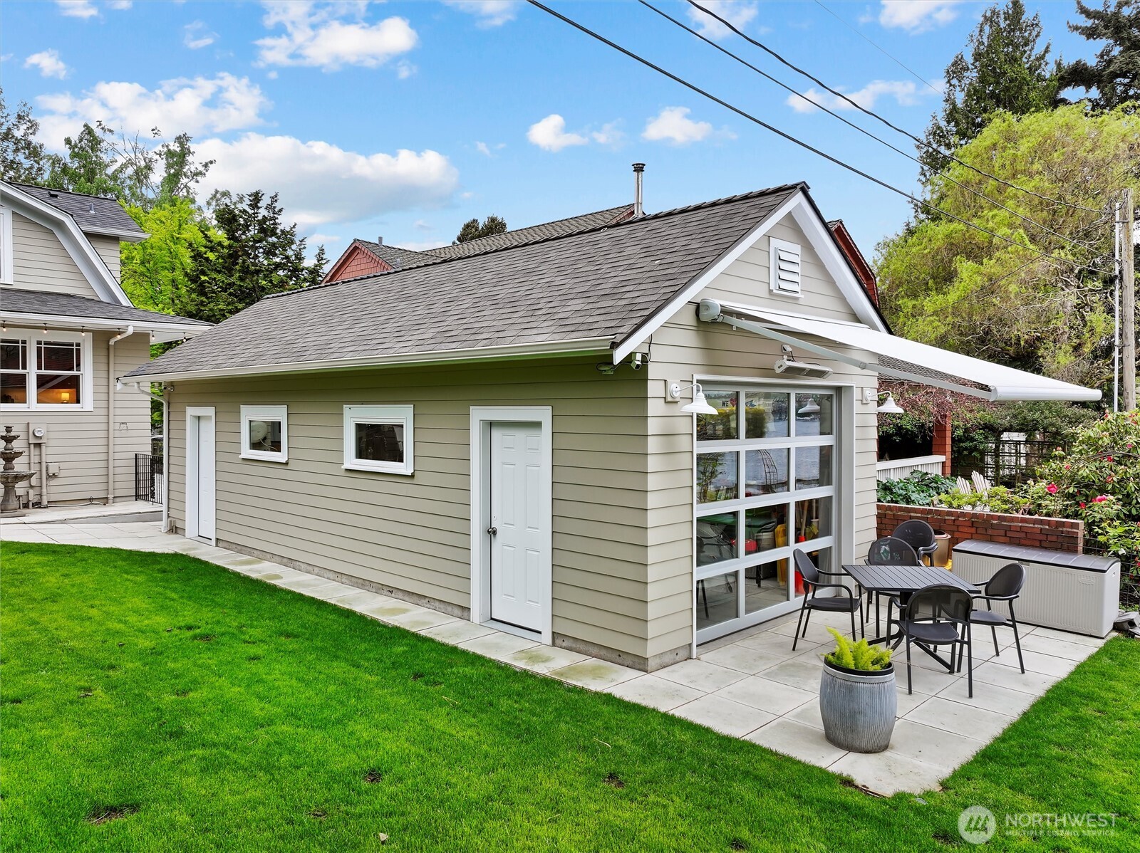 1852 E Shelby Street , Seattle, WA 98112