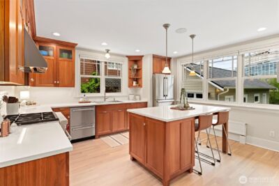 1852 E Shelby Street , Seattle, WA 98112 - Photo 8