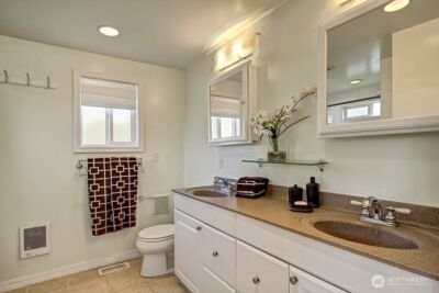 3826 NE 120th Street , Seattle, WA 98125 - Photo 12