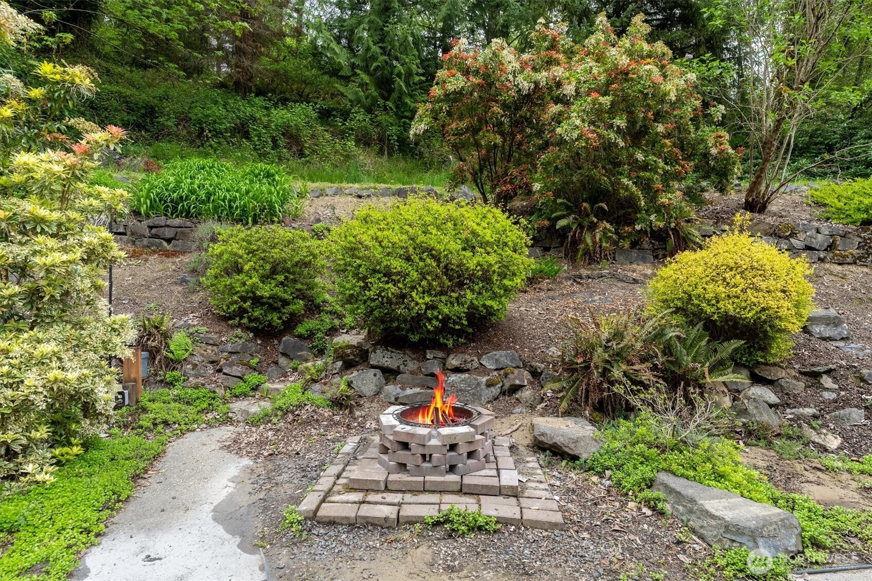 600 N 23rd Ave. , Kelso, WA 98626