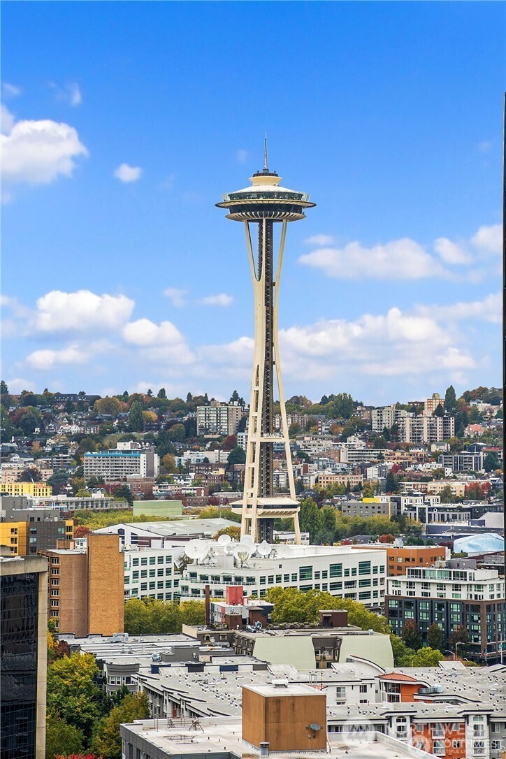 2100 3rd Avenue #1503, Seattle, WA 98121