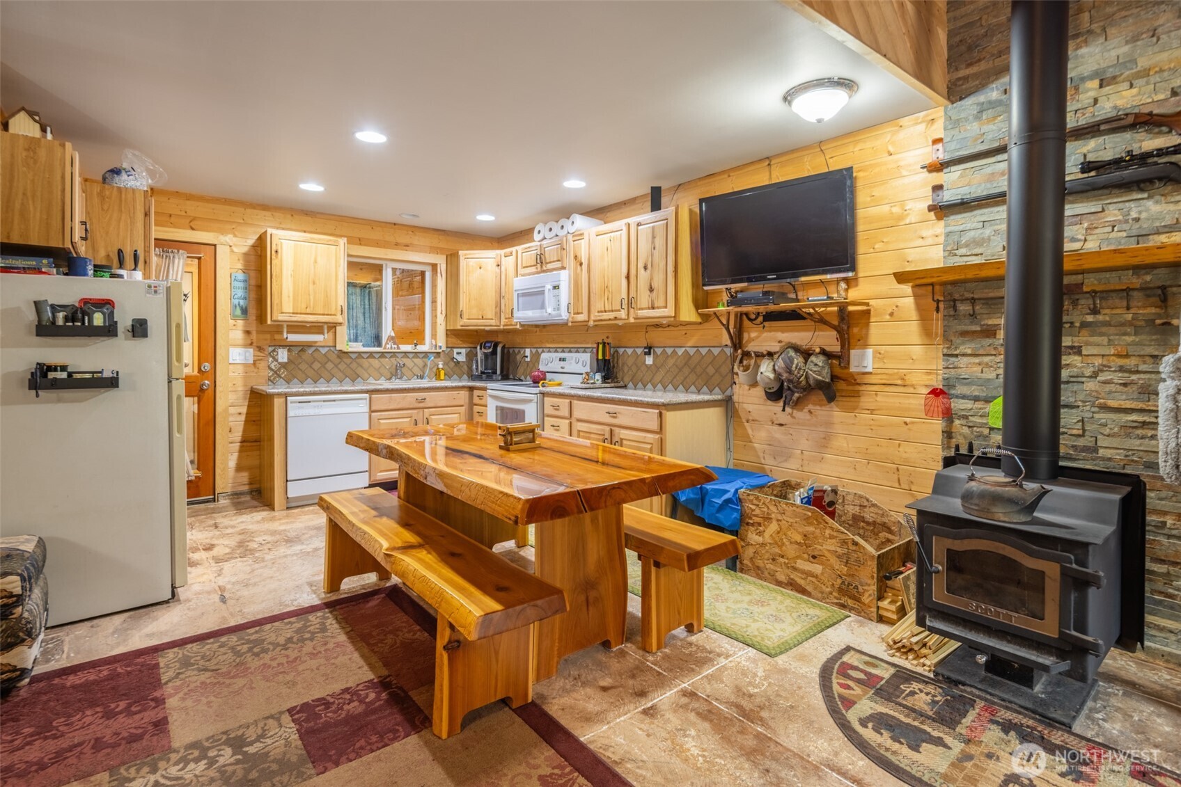 1850 Timber Mountain Loop , Cle Elum, WA 98922