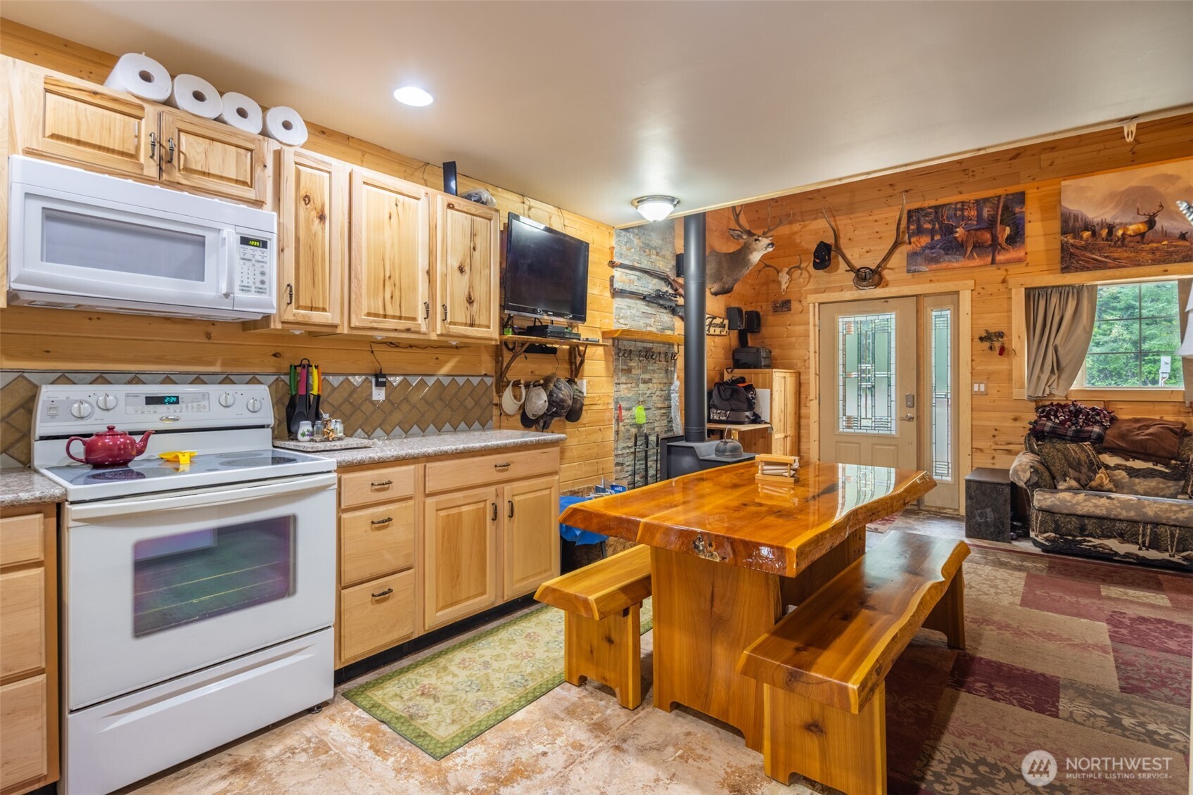 1850 Timber Mountain Loop , Cle Elum, WA 98922