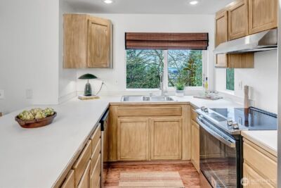 1915 11th Avenue S, Seattle, WA 98134 - Photo 17
