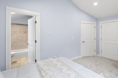 924 SW Holden Street , Seattle, WA 98106 - Photo 15