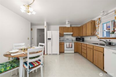 8113 S Cushman Avenue , Tacoma, WA 98408-1921 - Photo 11