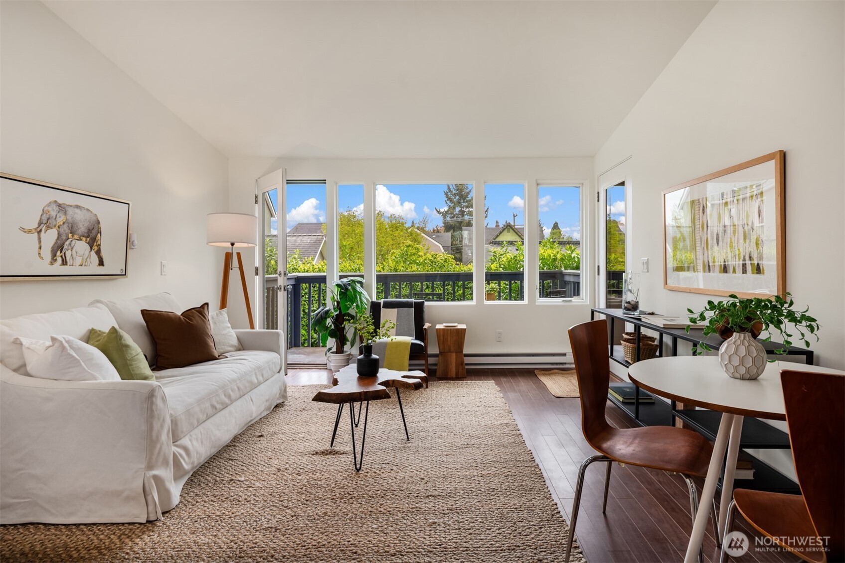 1519 5th Ave W #5, Seattle, WA 98119