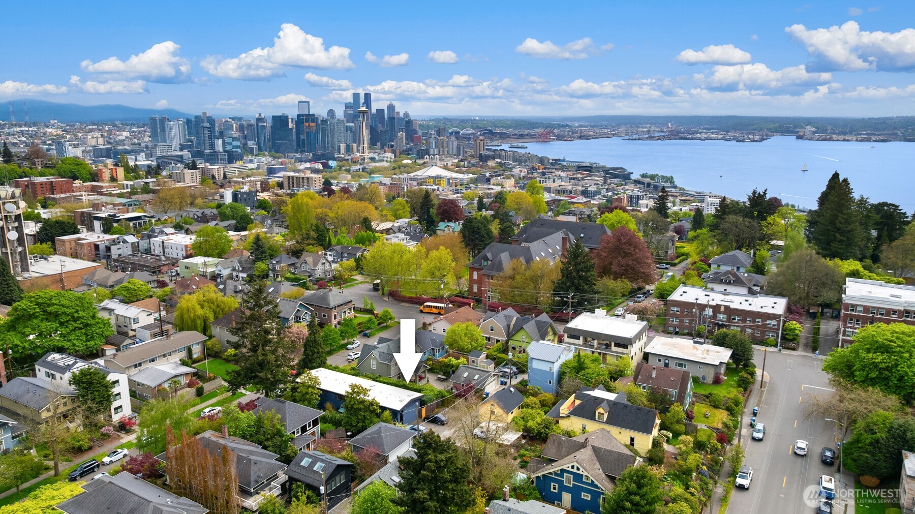 1519 5th Ave W #5, Seattle, WA 98119