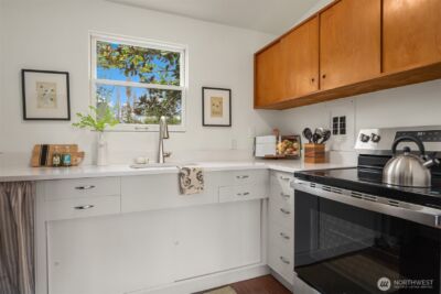 1519 5th Ave W #5, Seattle, WA 98119 - Photo 8