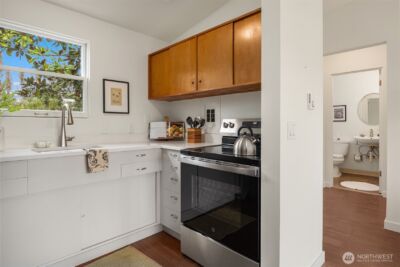 1519 5th Ave W #5, Seattle, WA 98119 - Photo 9
