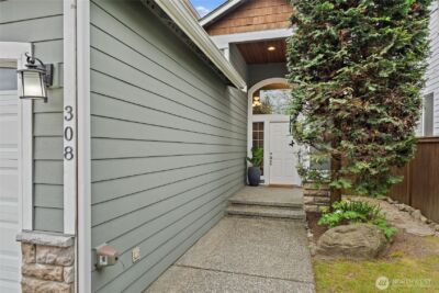 308 170th Place SE, Bothell, WA 98012 - Photo 2