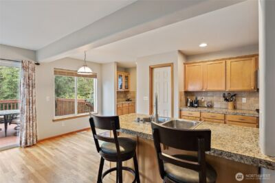 308 170th Place SE, Bothell, WA 98012 - Photo 9