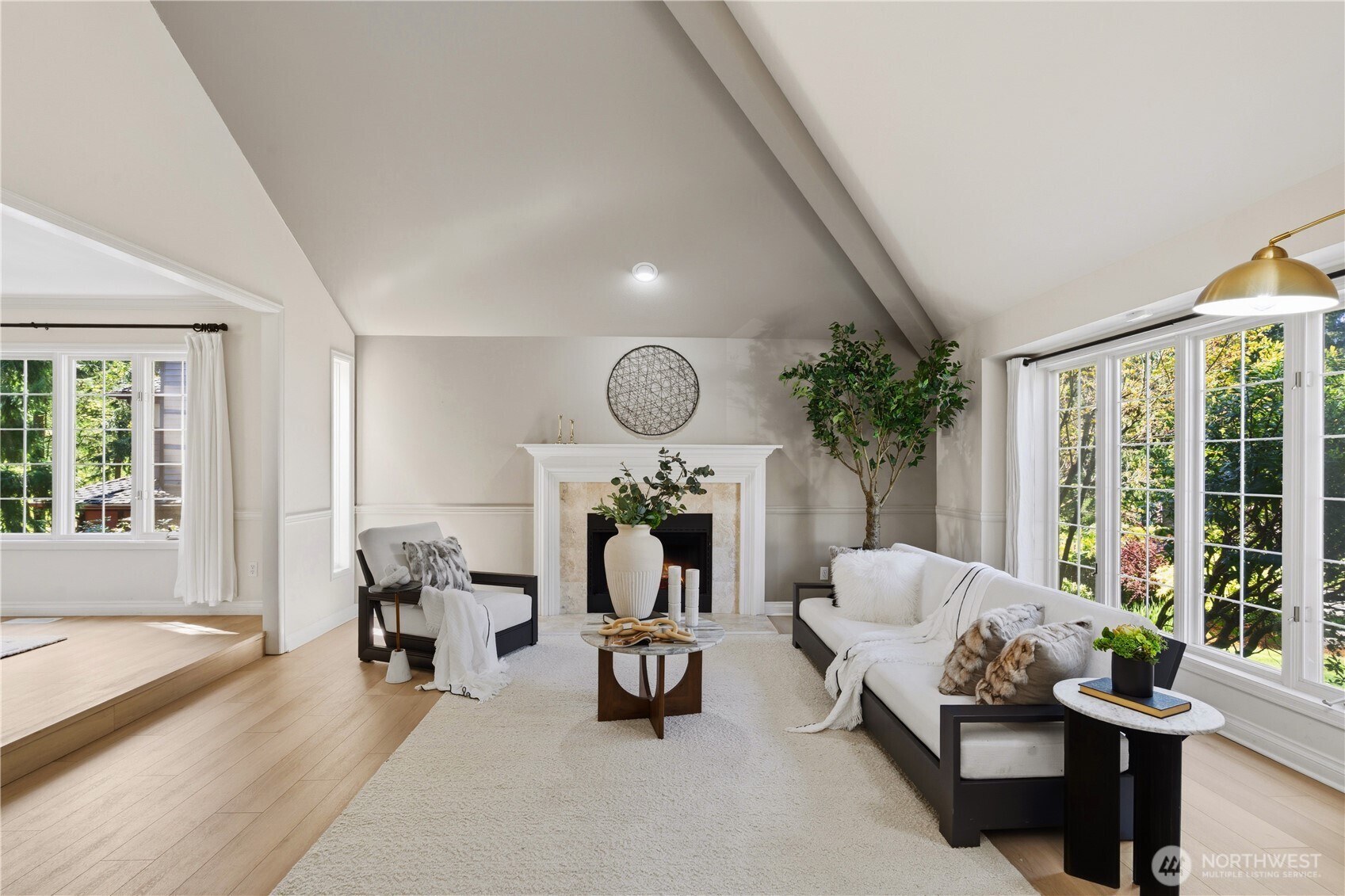 15461 SE 67th St , Bellevue, WA 98006