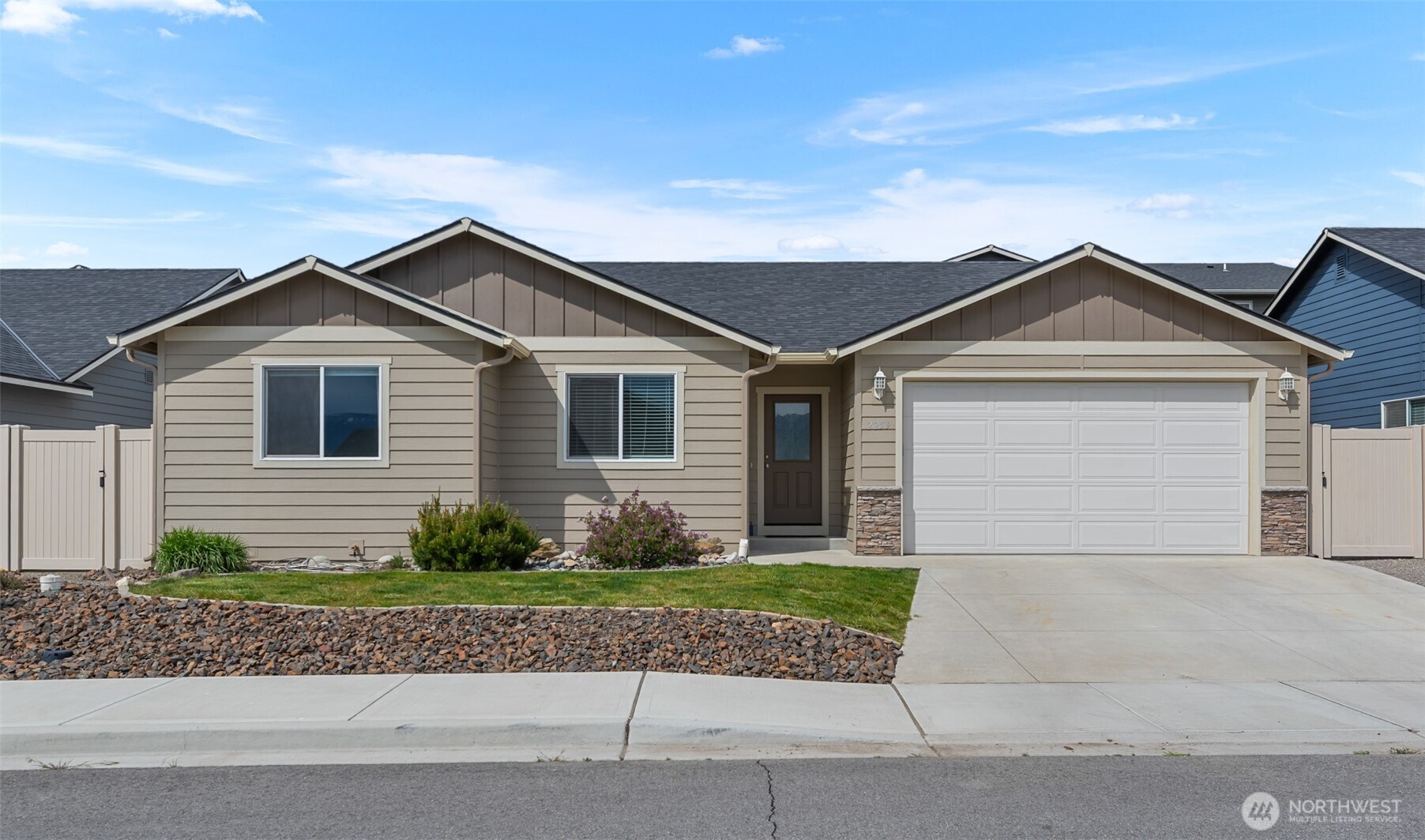 2259 S Mystical Loop , East Wenatchee, WA 98802
