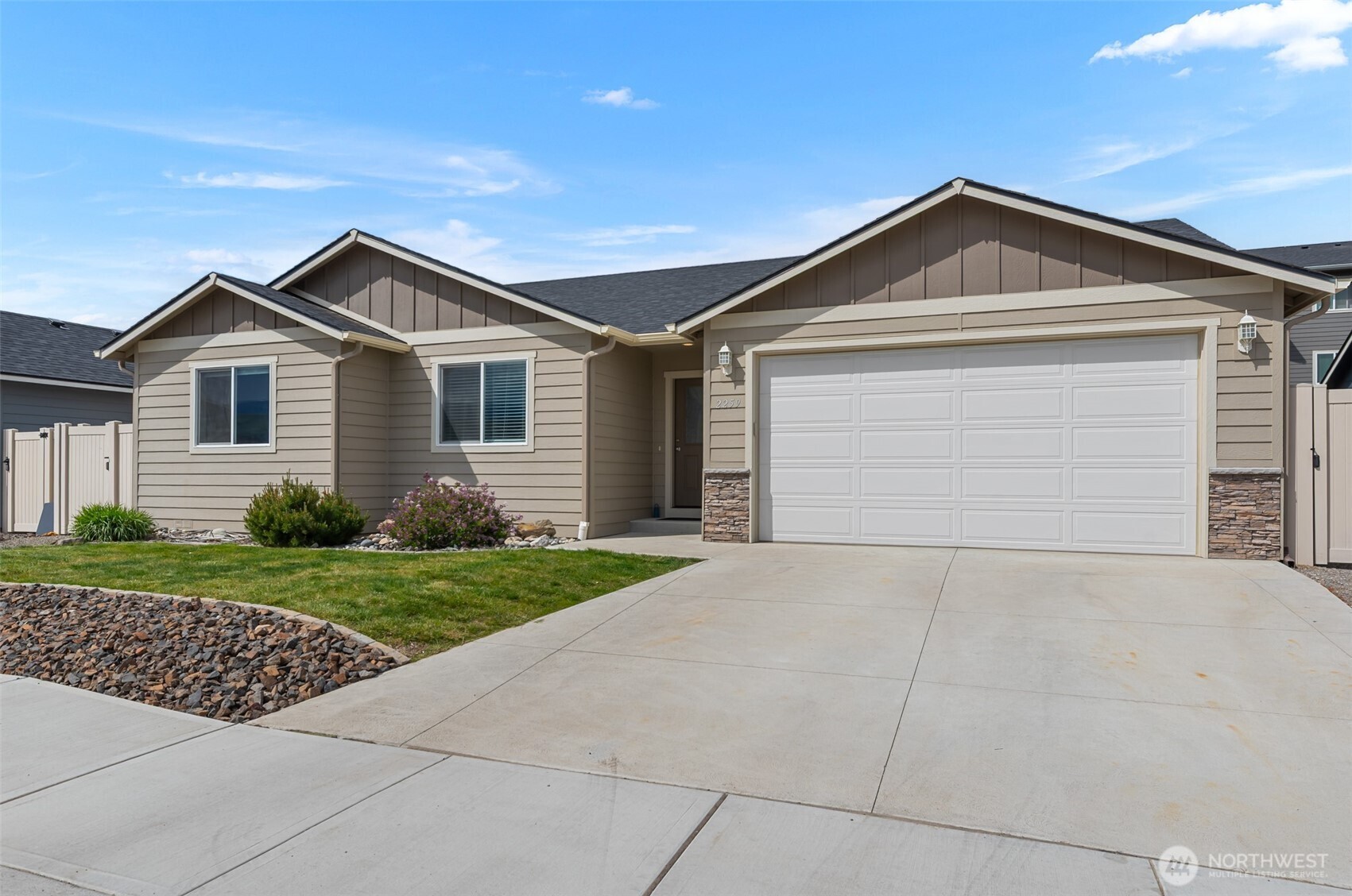 2259 S Mystical Loop , East Wenatchee, WA 98802