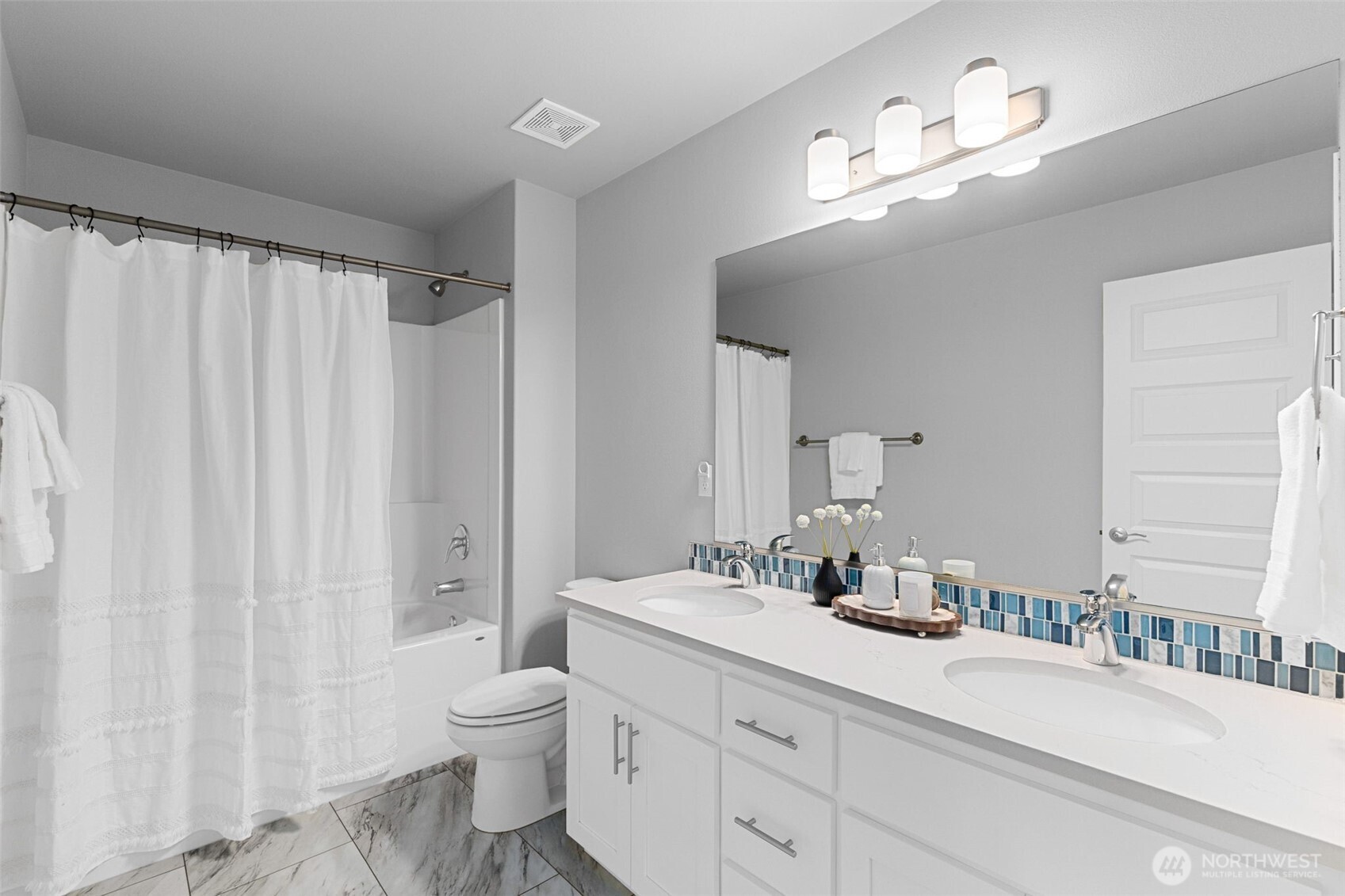 5421 Oystercatcher Lane NE, Lacey, WA 98516
