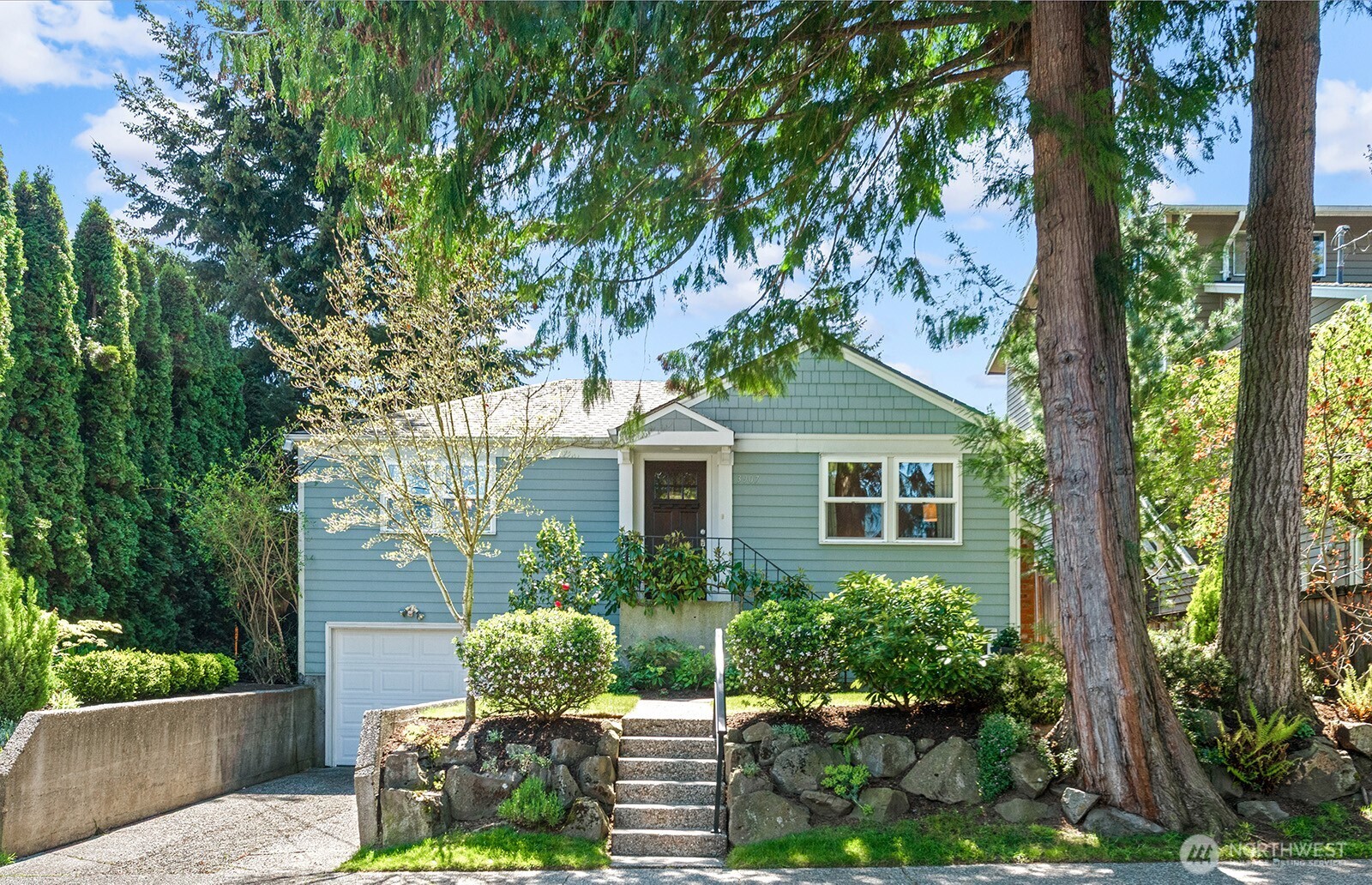 3907 SW Ida Street , Seattle, WA 98136