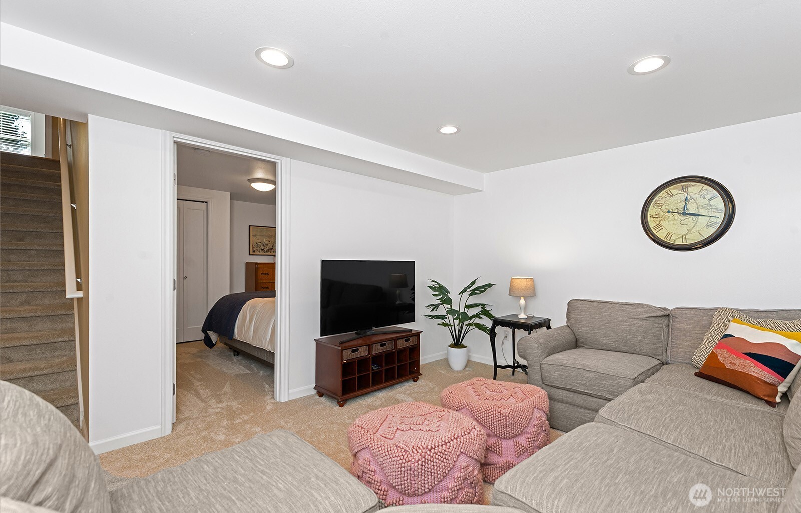 3907 SW Ida Street , Seattle, WA 98136