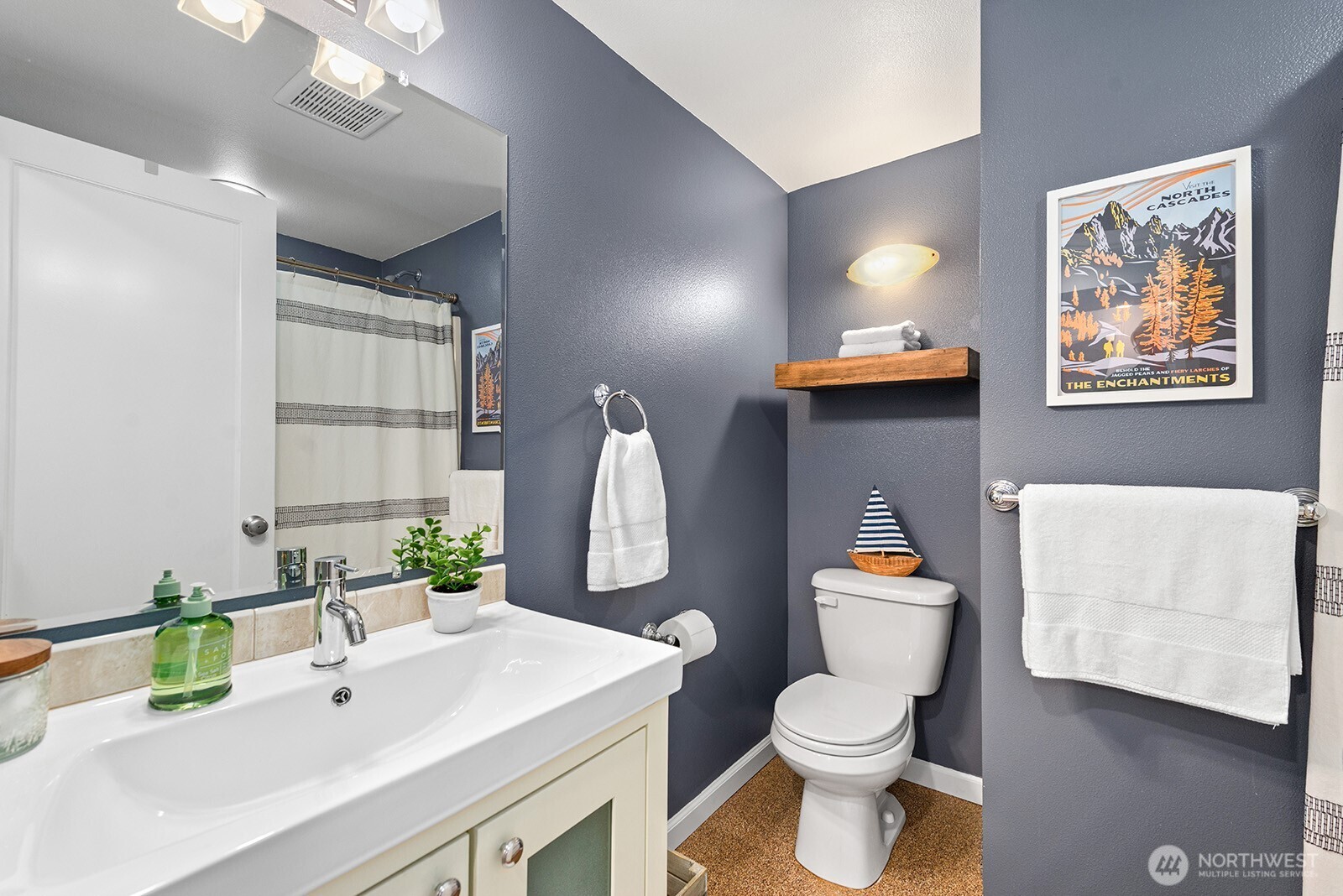 3907 SW Ida Street , Seattle, WA 98136