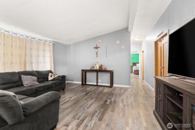 1205 Marion Street #24, Centralia, WA 98531 - Photo 4