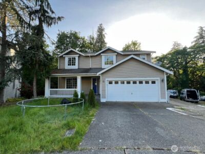 9525 S 221st Place , Kent, WA 98031