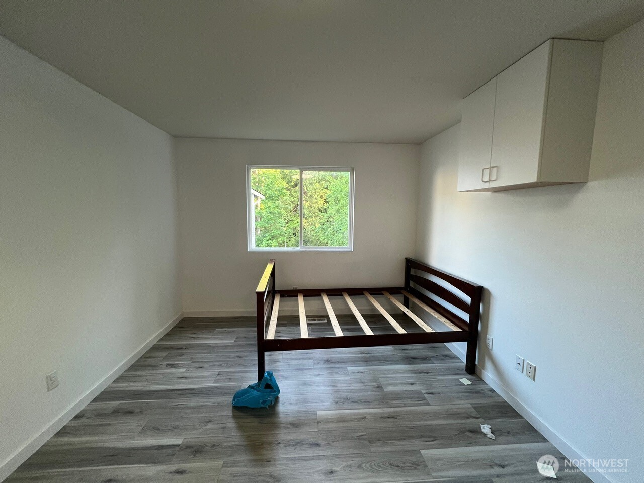 9525 S 221st Place , Kent, WA 98031