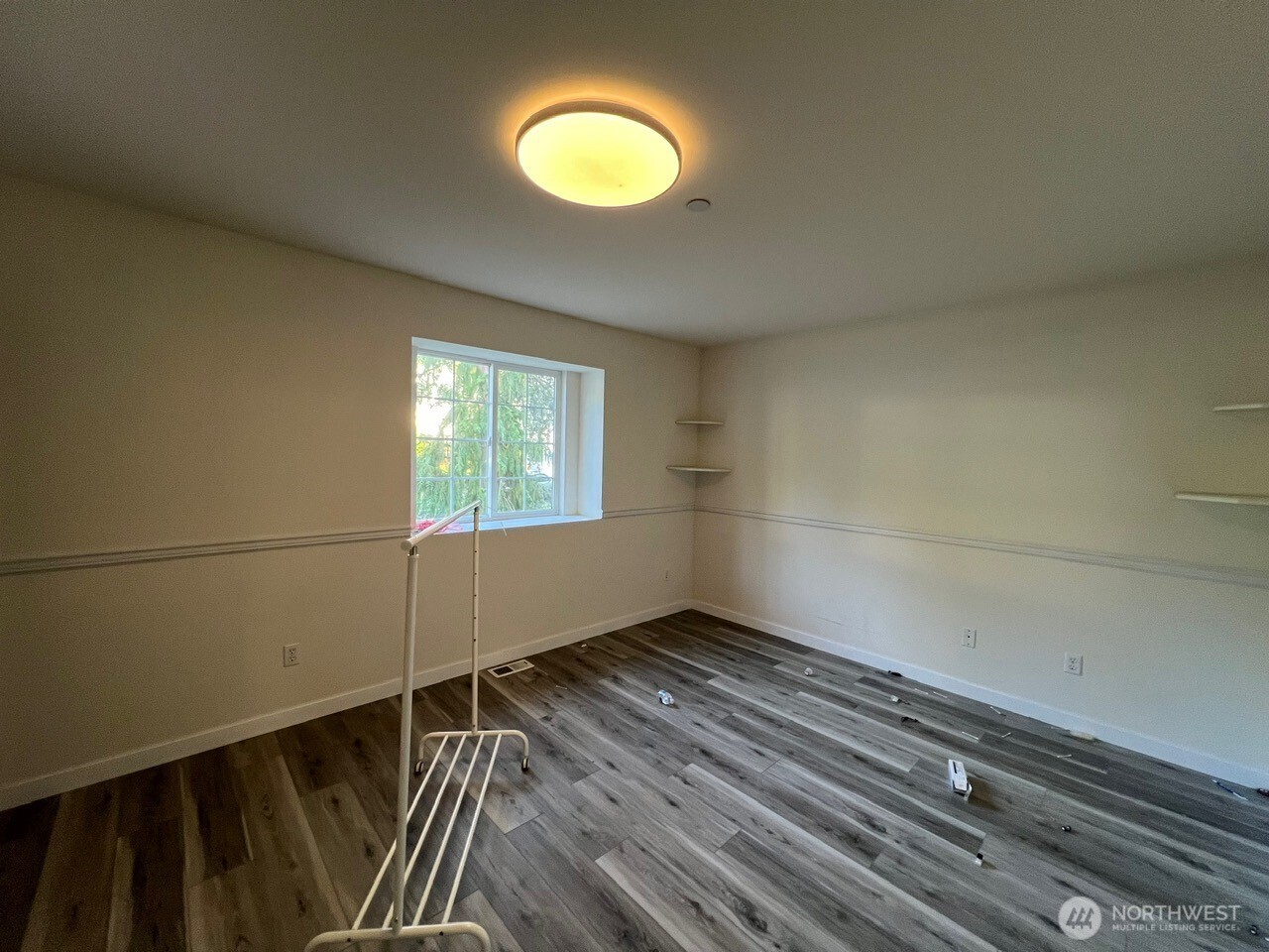 9525 S 221st Place , Kent, WA 98031