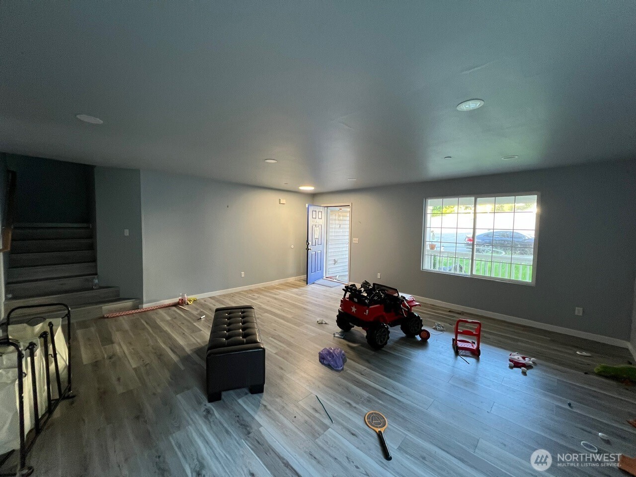 9525 S 221st Place , Kent, WA 98031