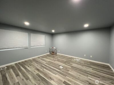 9525 S 221st Place , Kent, WA 98031 - Photo 8