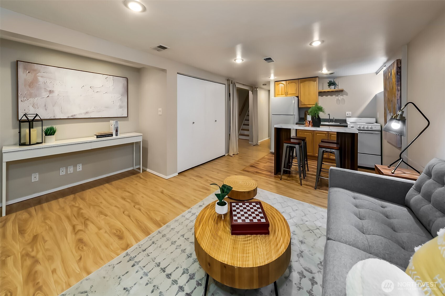 7515 17th Avenue NW, Seattle, WA 98117