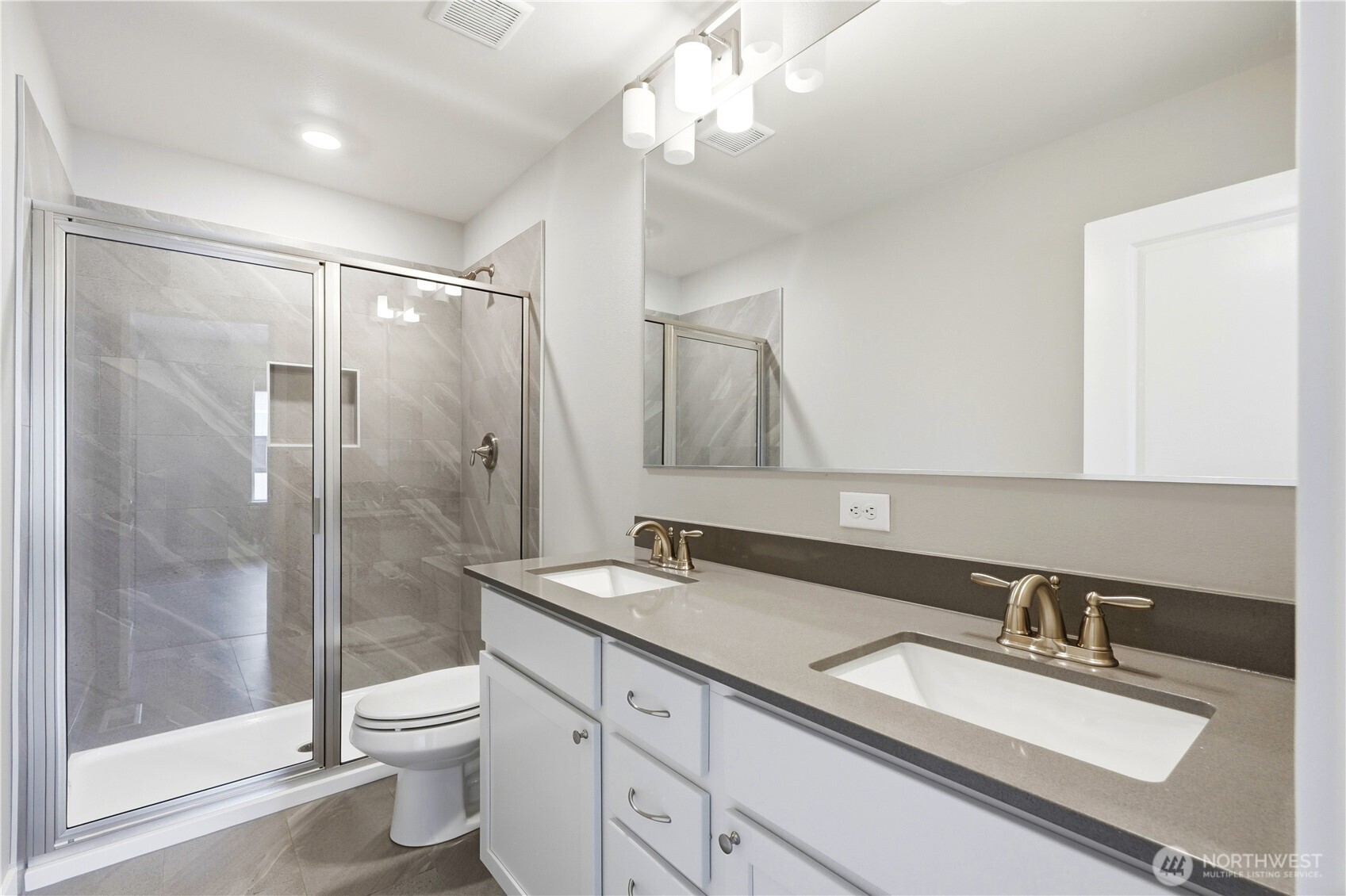 8405 Gilman Way , Arlington, WA 98223