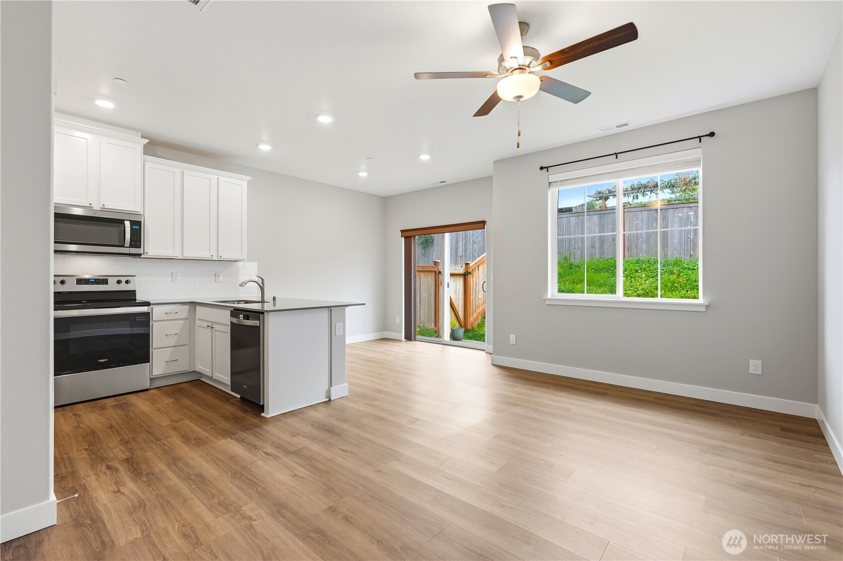 8405 Gilman Way , Arlington, WA 98223