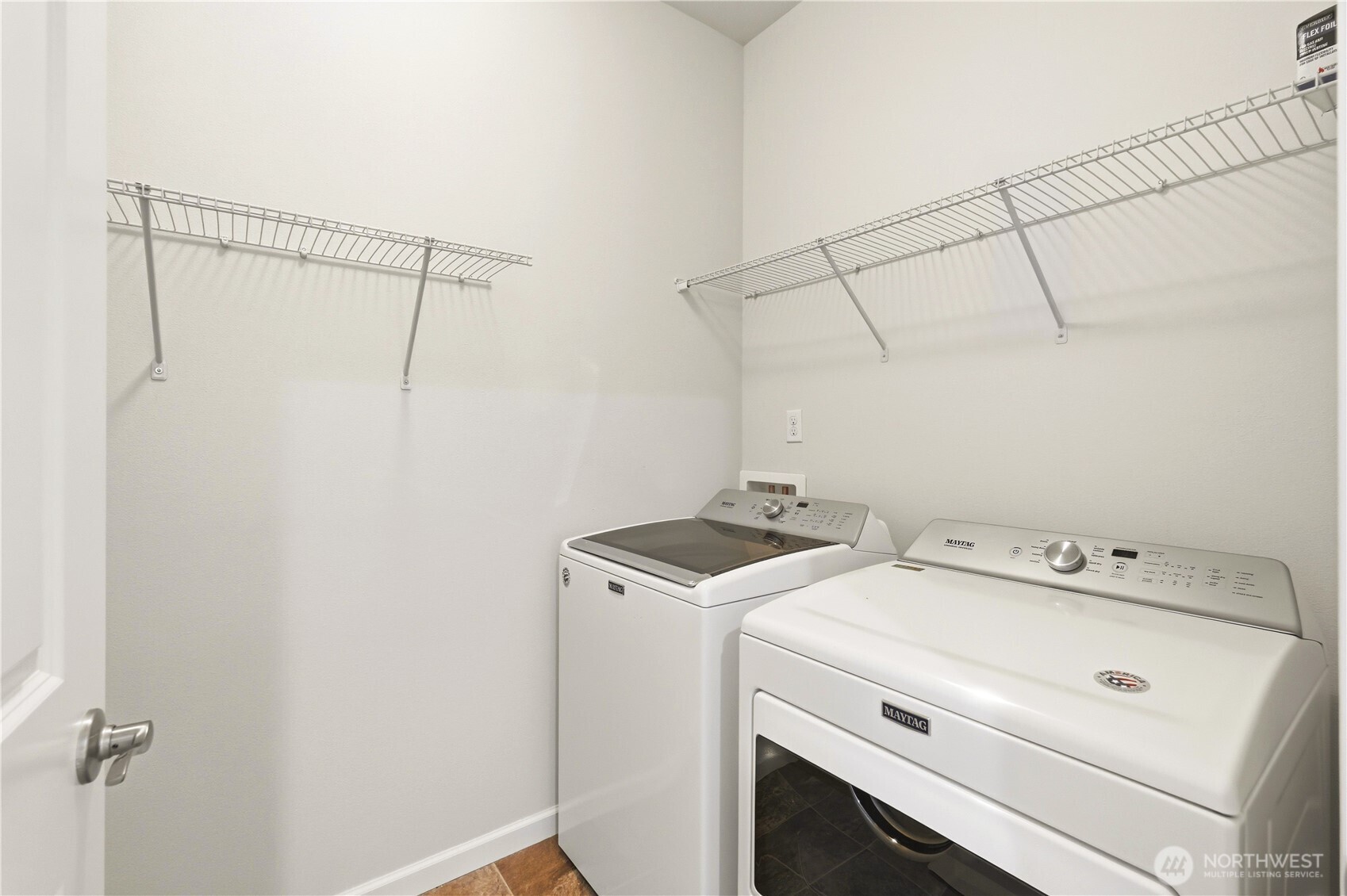 3245 Loch Ness Loop , Mount Vernon, WA 98273