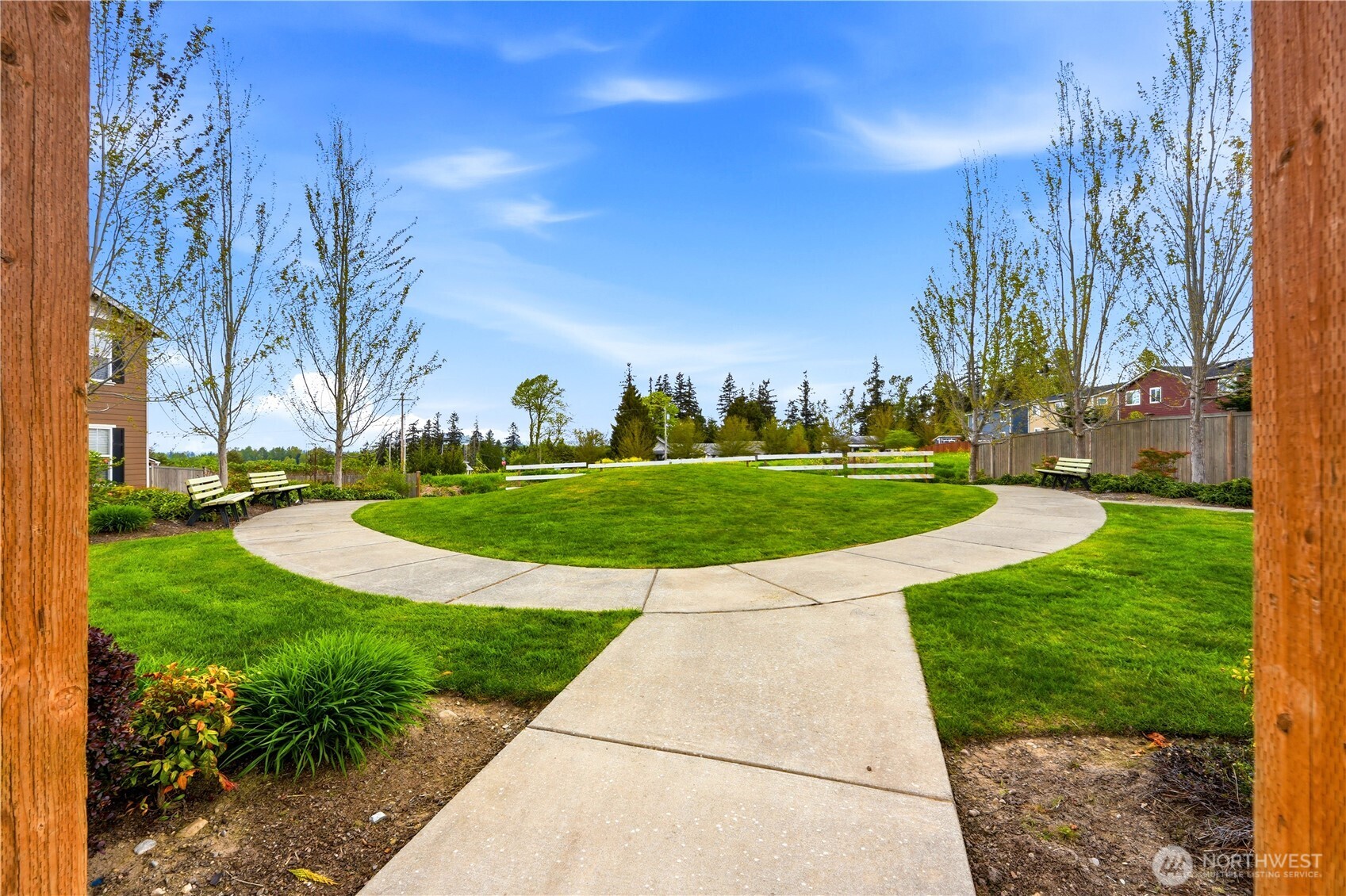 3245 Loch Ness Loop , Mount Vernon, WA 98273
