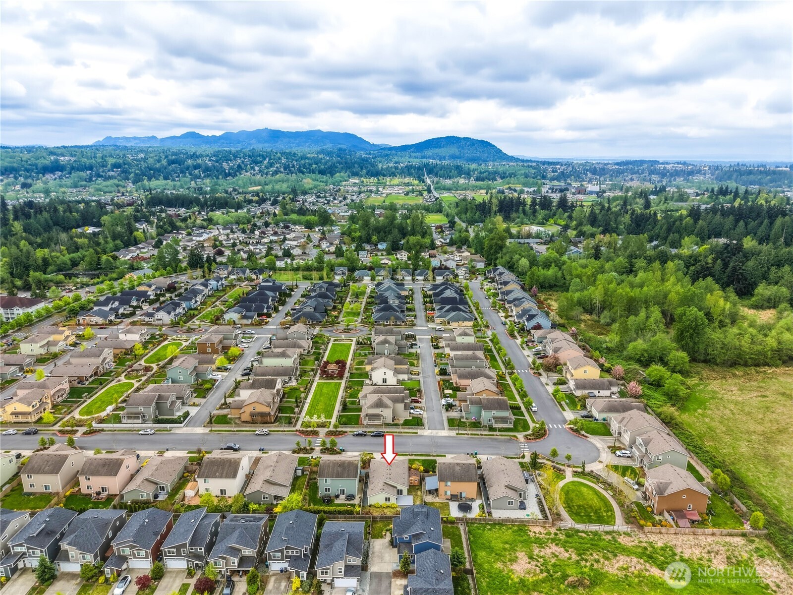 3245 Loch Ness Loop , Mount Vernon, WA 98273