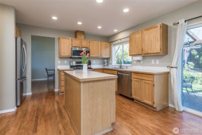 13013 SE 305th Court , Auburn, WA 98092 - Photo 12
