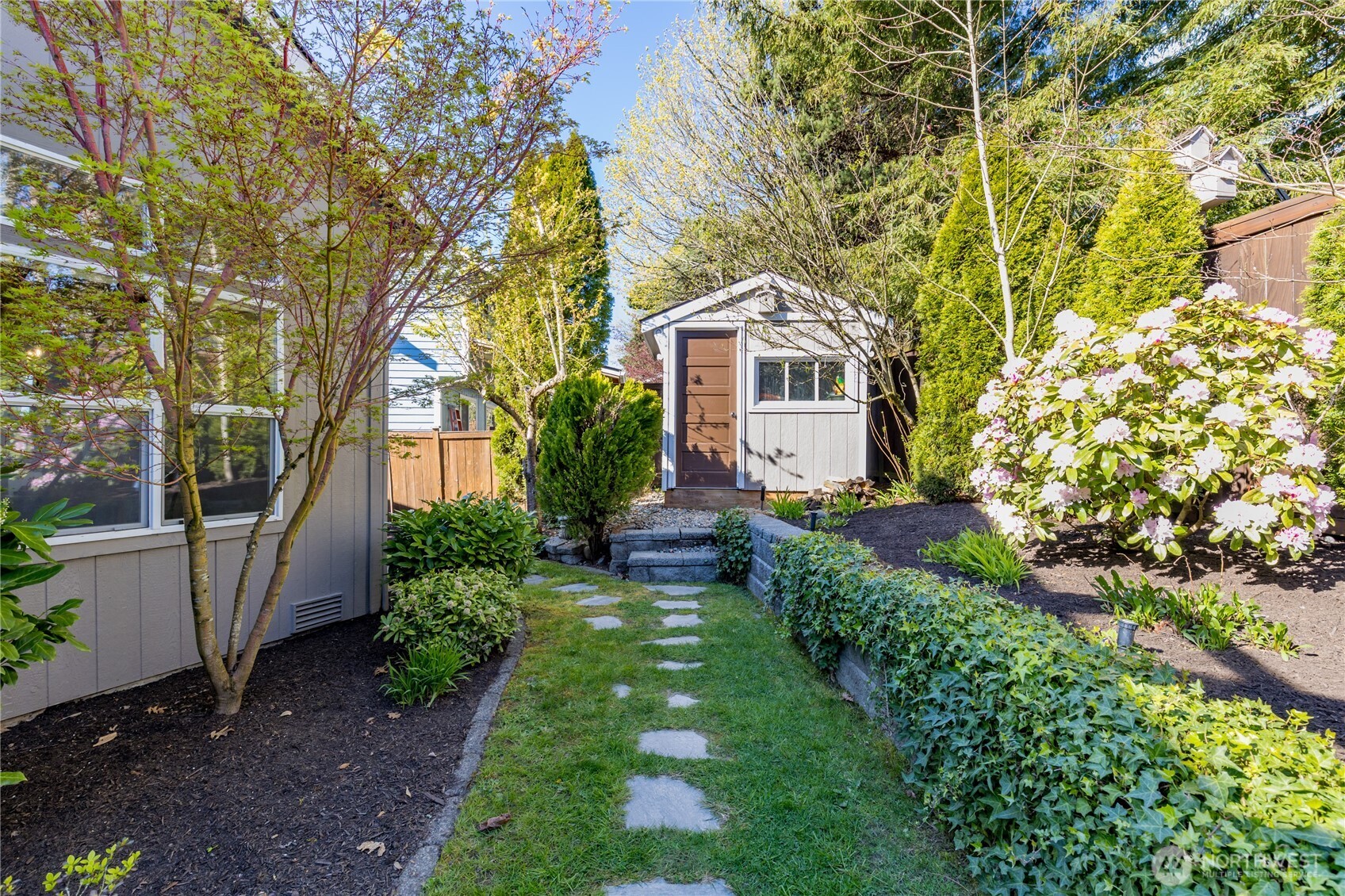 13013 SE 305th Court , Auburn, WA 98092