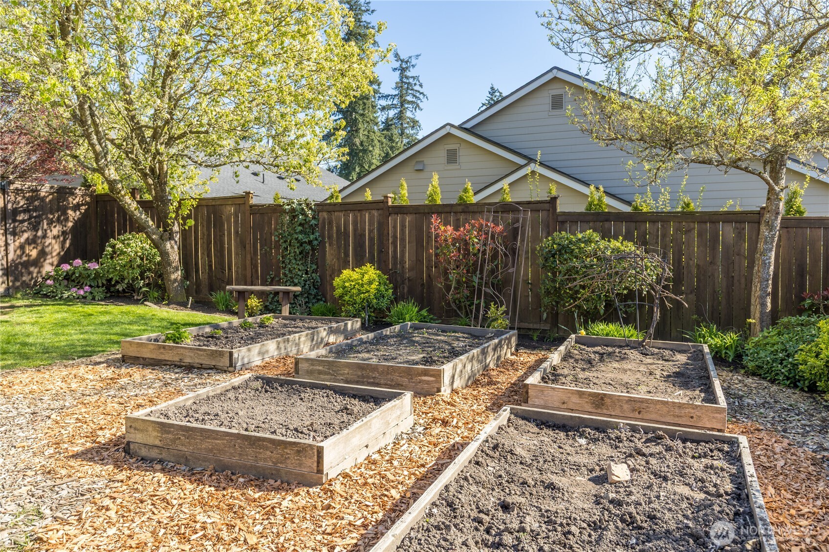 13013 SE 305th Court , Auburn, WA 98092