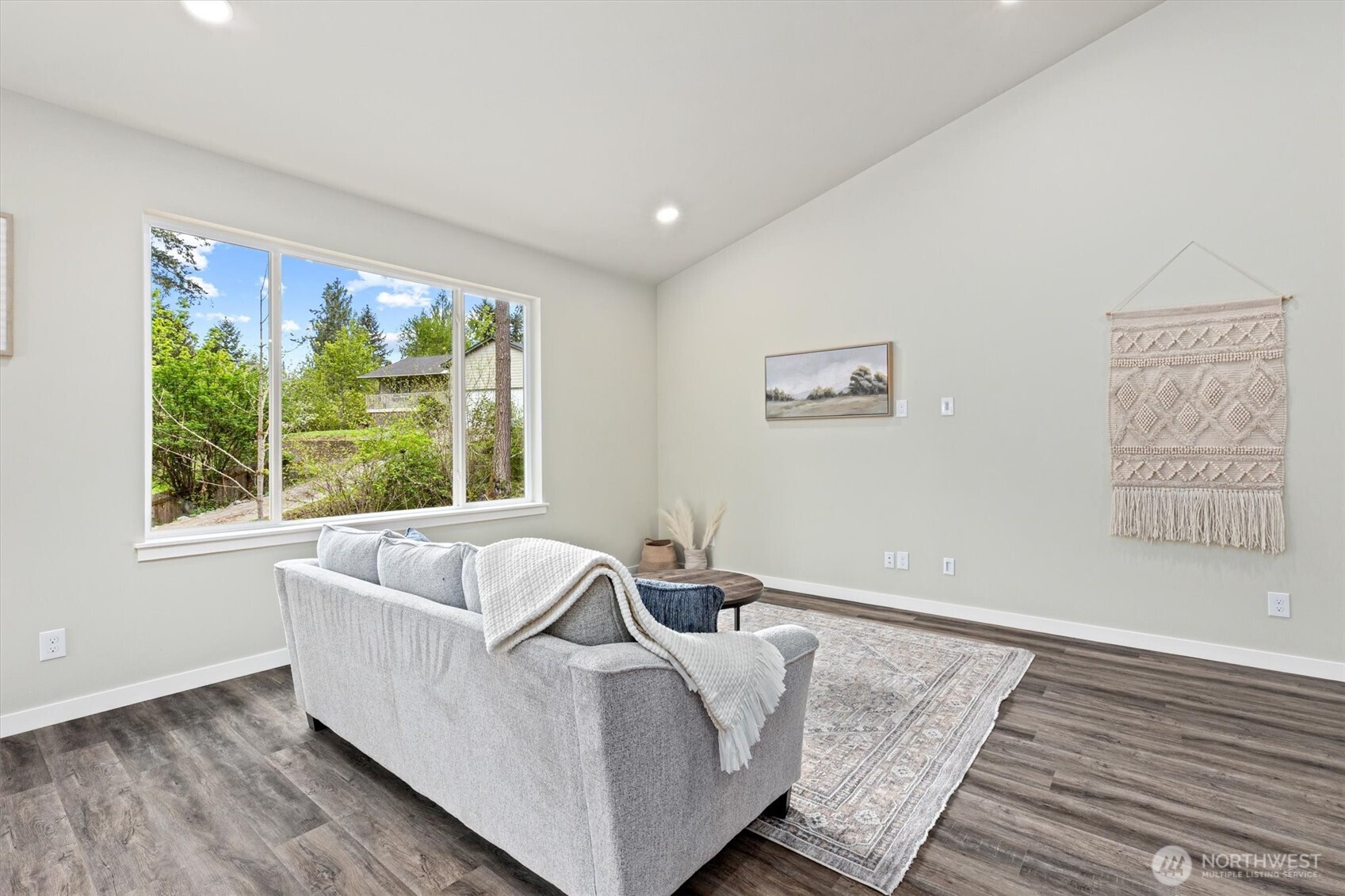 17624 Valley Lane SE, Yelm, WA 98564
