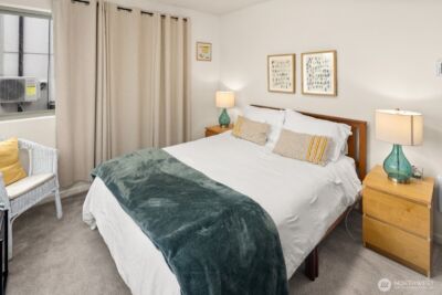 8358 19th Avenue NW #B, Seattle, WA 98117 - Photo 17
