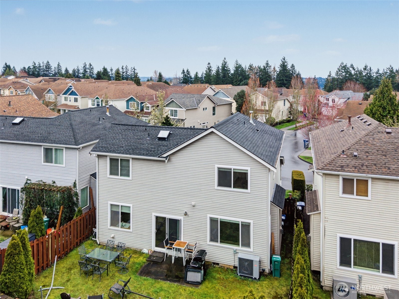 6528 Elizabeth Avenue SE, Auburn, WA 98092