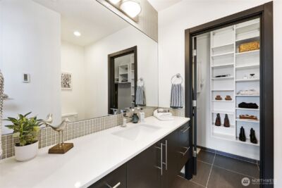 6315 42nd Avenue SW #B, Seattle, WA 98136 - Photo 14