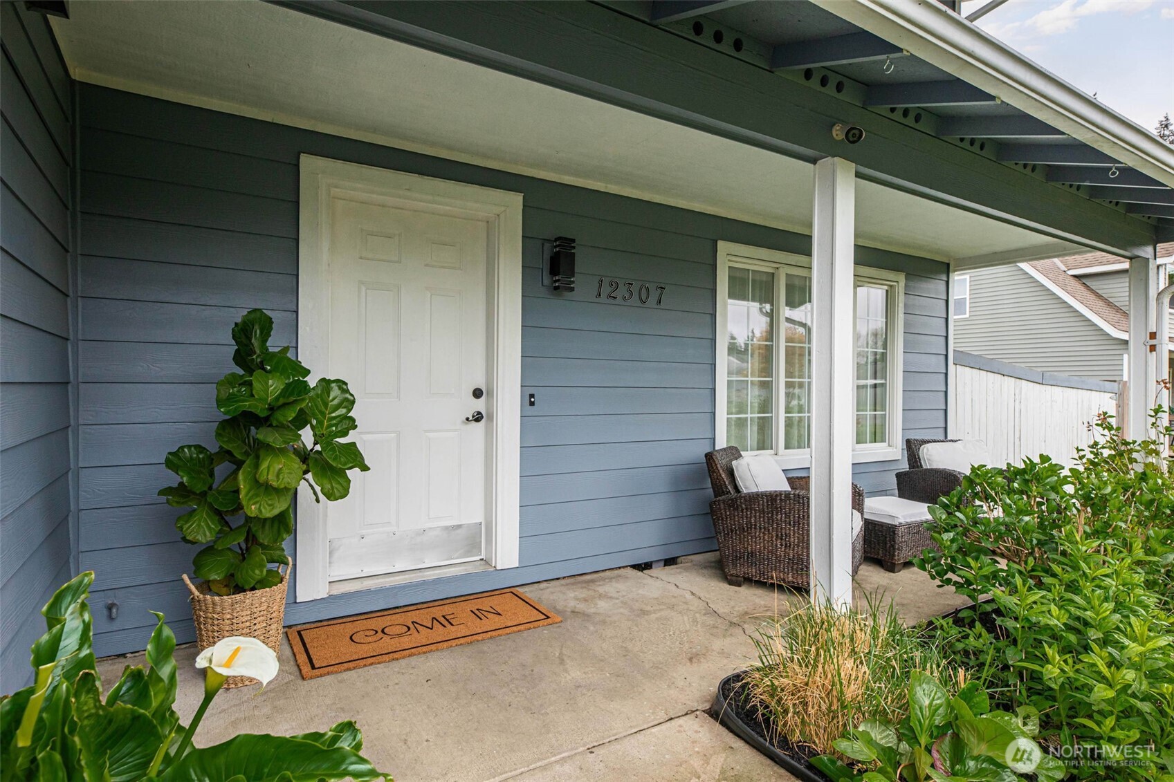 12307 42nd Drive NE, Marysville, WA 98271