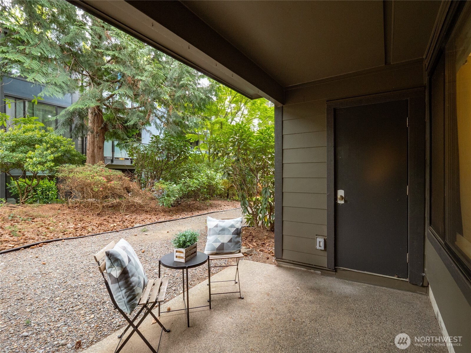 1819 N 107th Street #103, Seattle, WA 98133