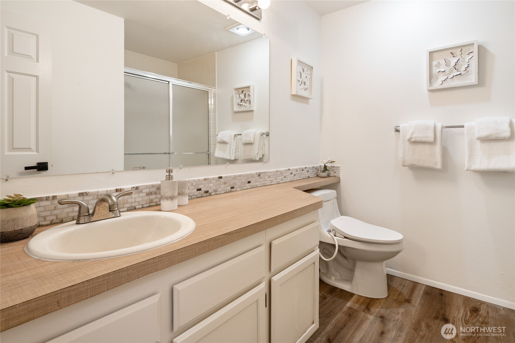 1819 N 107th Street #103, Seattle, WA 98133