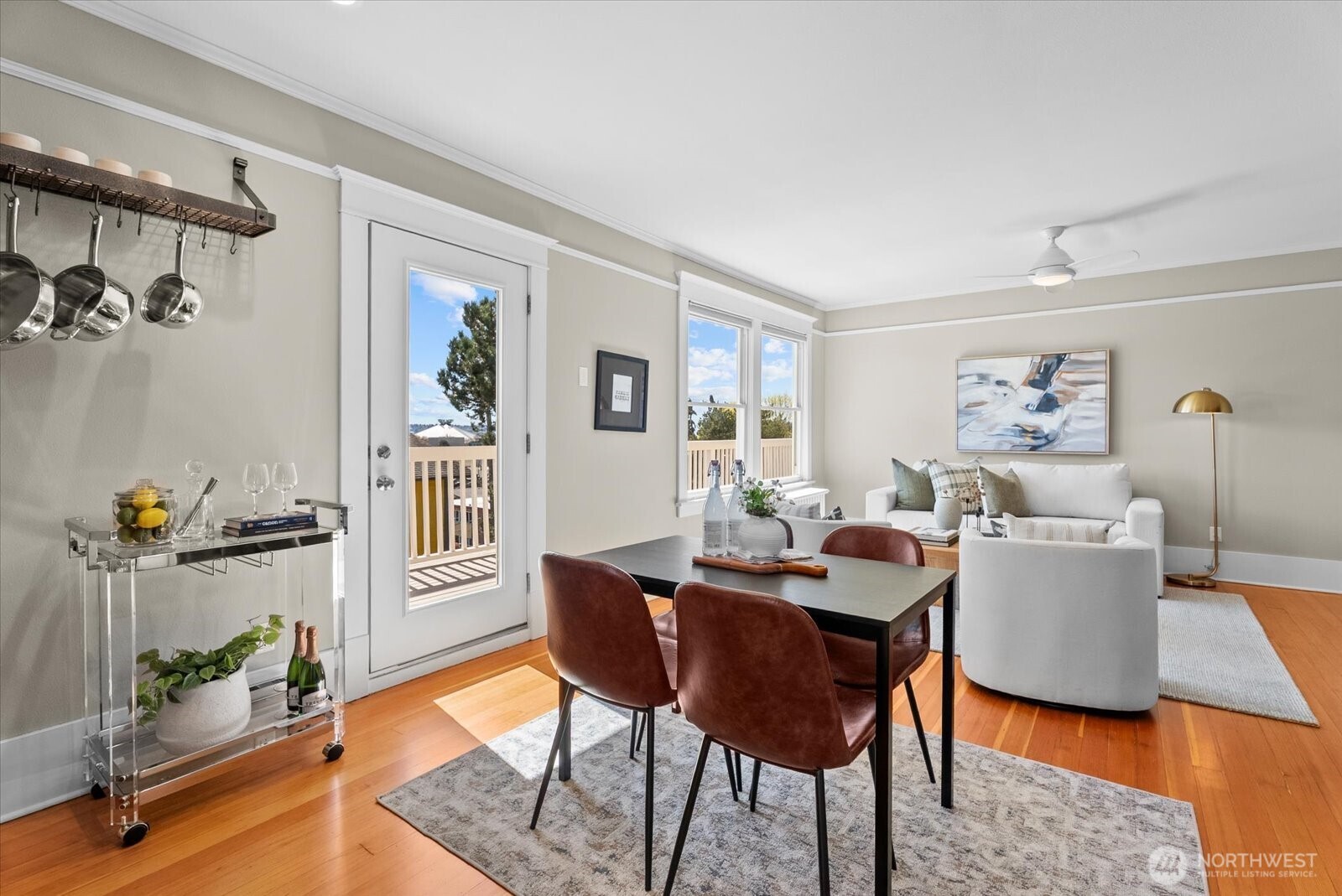 920 4th Avenue N, Seattle, WA 98109